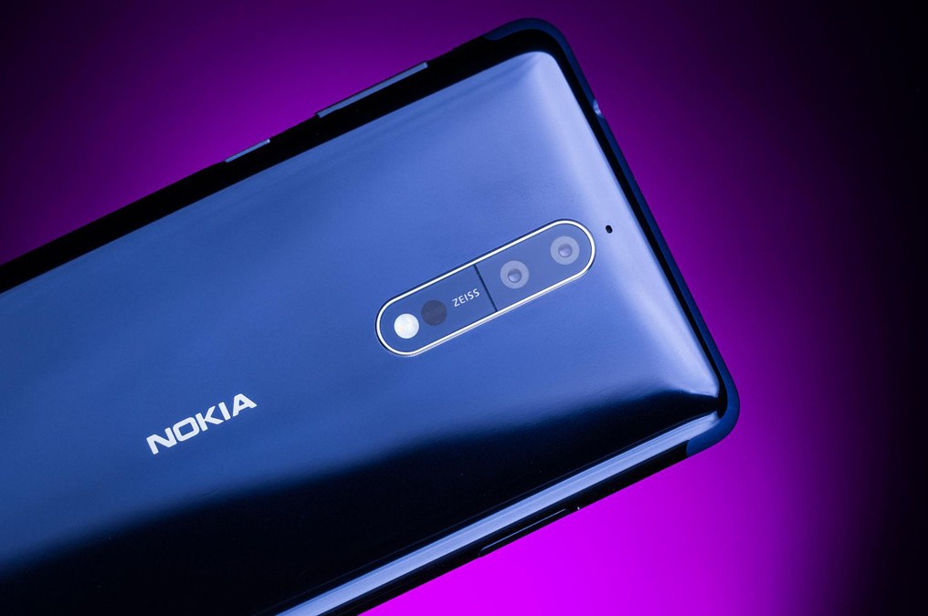 Video: Nokia 8 in all its glory