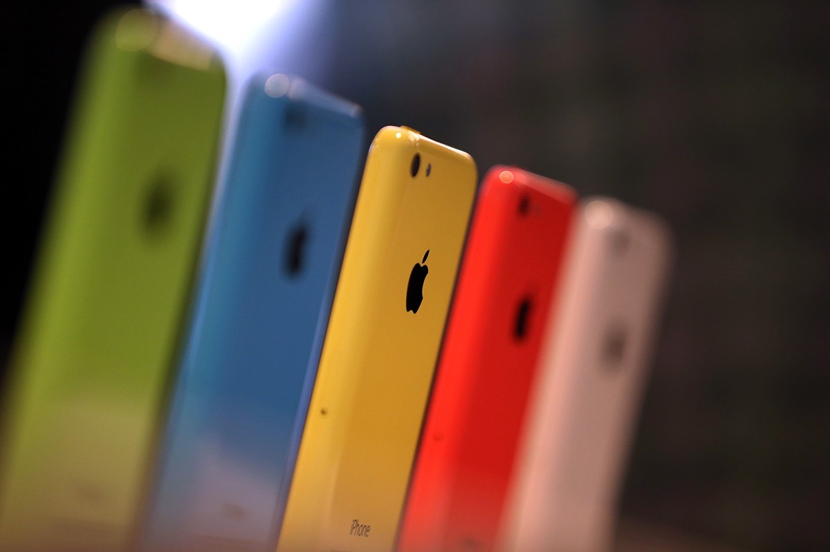 Apple's iBargain : the multicoloured iPhone 5C