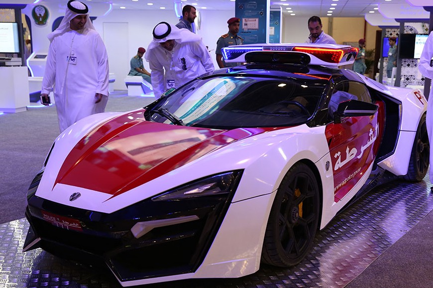 GITEX 2015 in pics: Cars