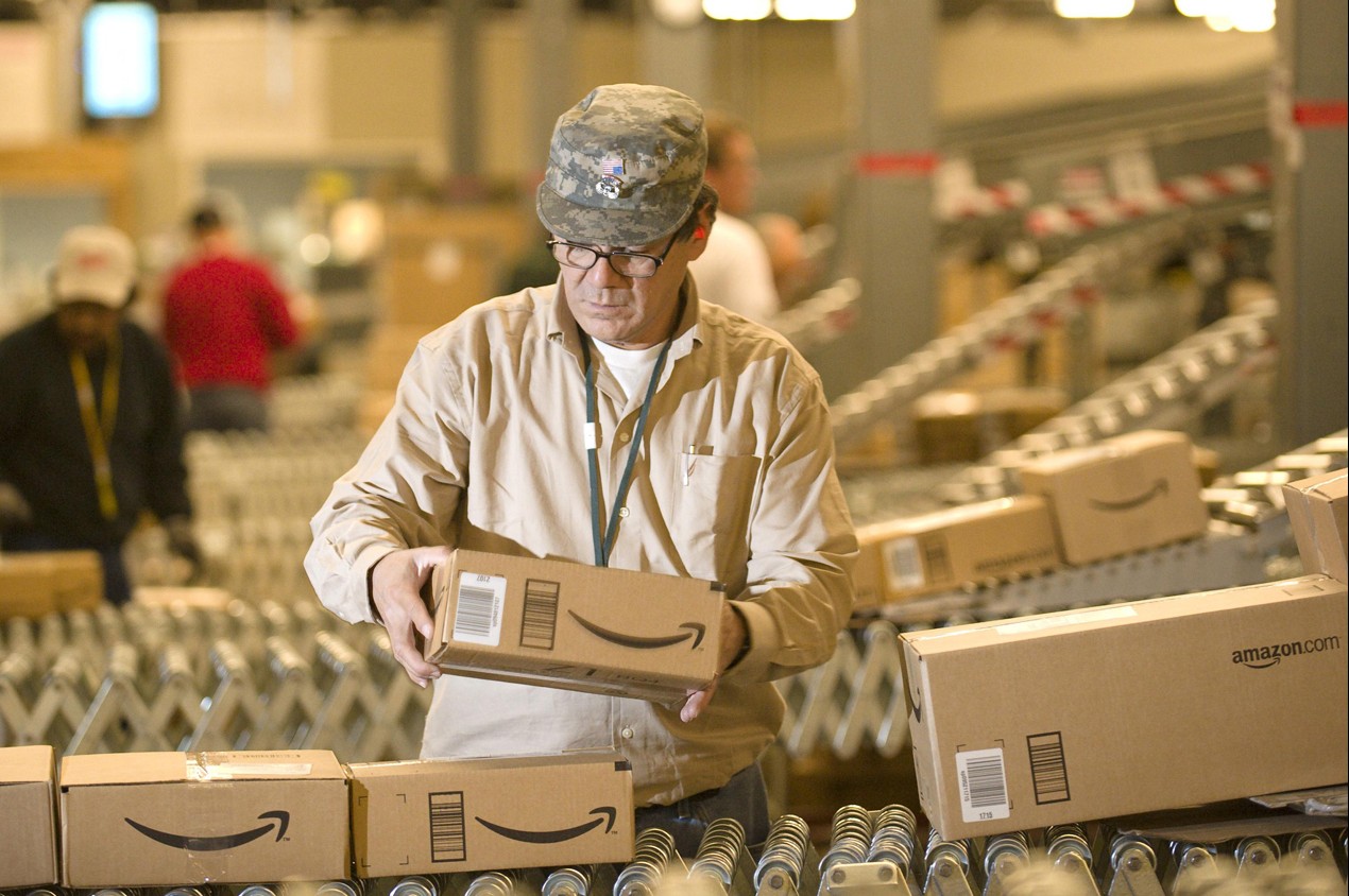 Amazon to roll out business loan service to eight countries - Edge ...