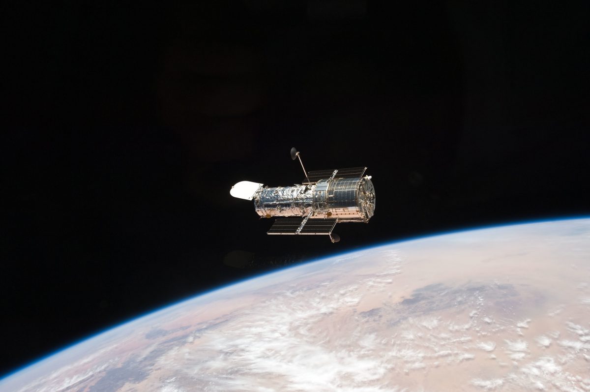 Scientists grapple for more than a month to get it going before Hubble returns to action