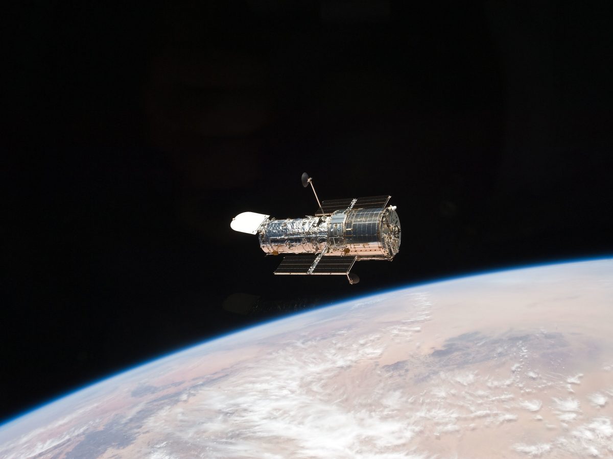 Scientists grapple for more than a month to get it going before Hubble returns to action