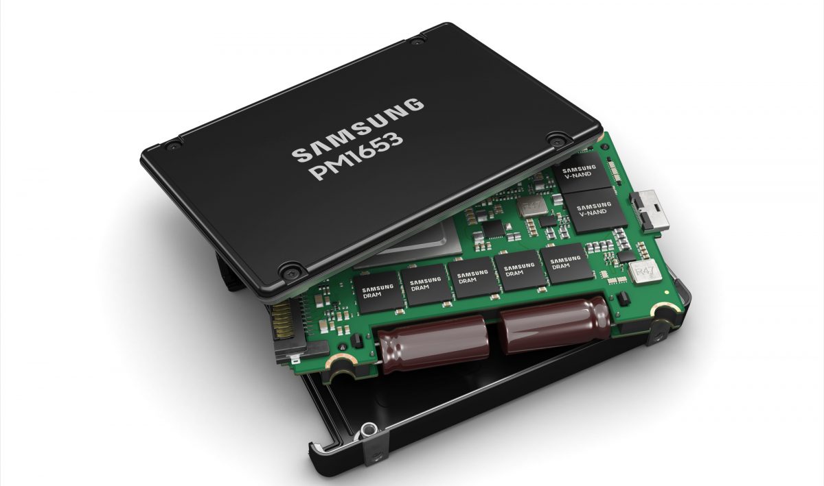 Samsung unveils SAS enterprise SSD server with double the speed and more memory