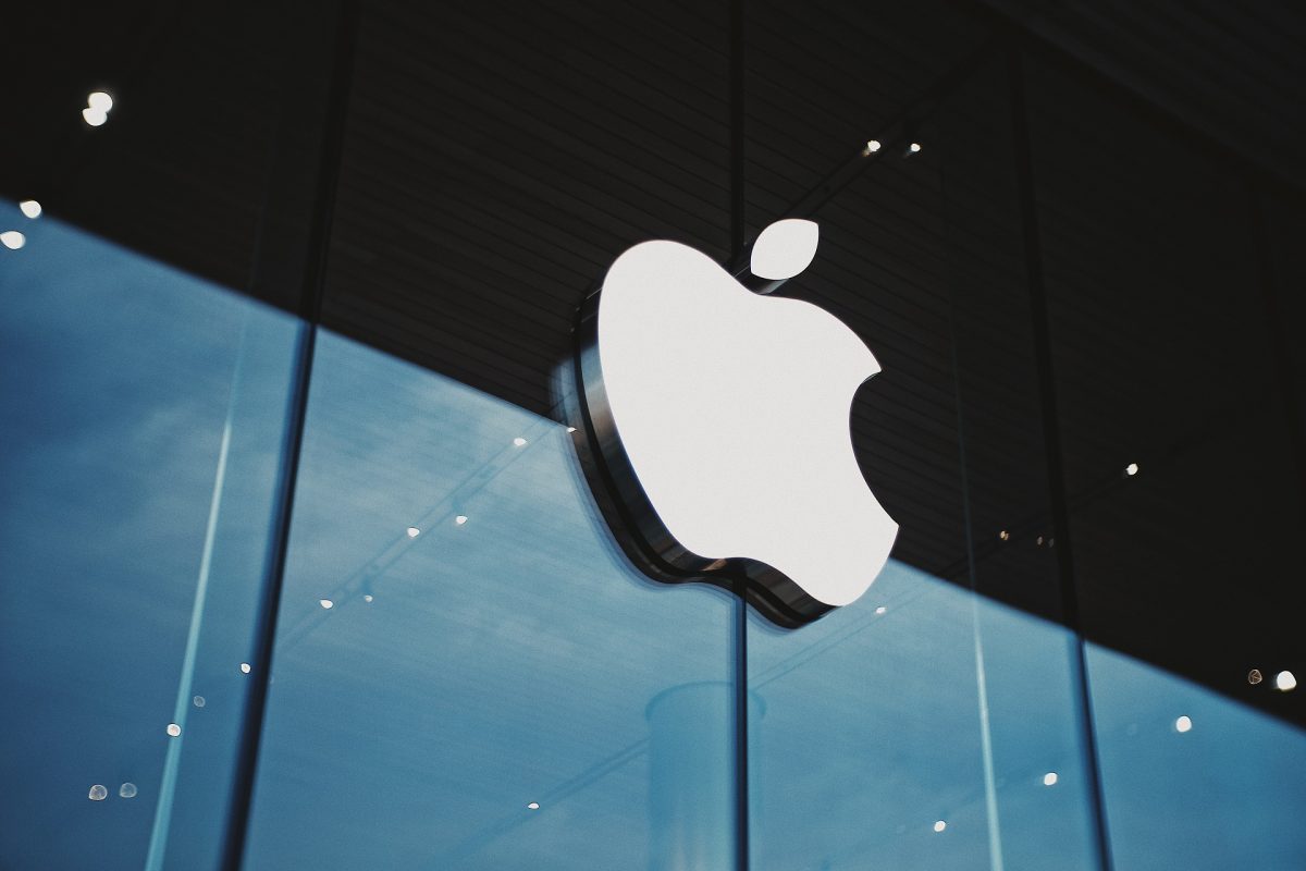 Apple agrees to modify App Store terms to settle class-action suit