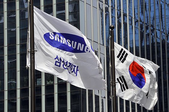 Samsung beats Intel to become world’s largest chipmaker